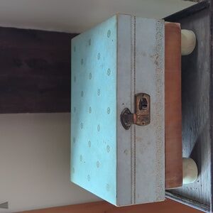 LG 1950, 1960's Jewelry Box, Two Tiered, With Mirror, Silk Lined, Gold Accents